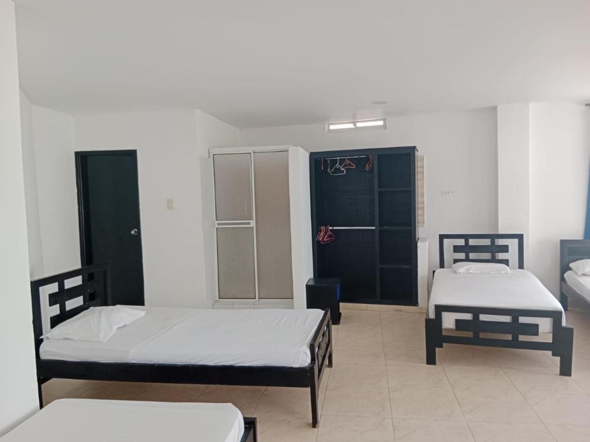 The Cantamar Beach Hostel Санта-Марта Экстерьер фото
