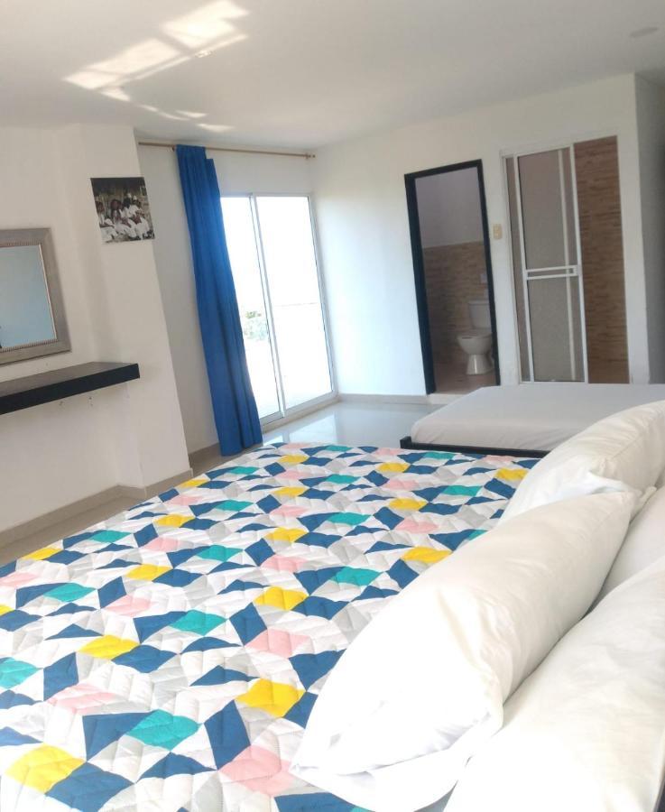 The Cantamar Beach Hostel Санта-Марта Экстерьер фото