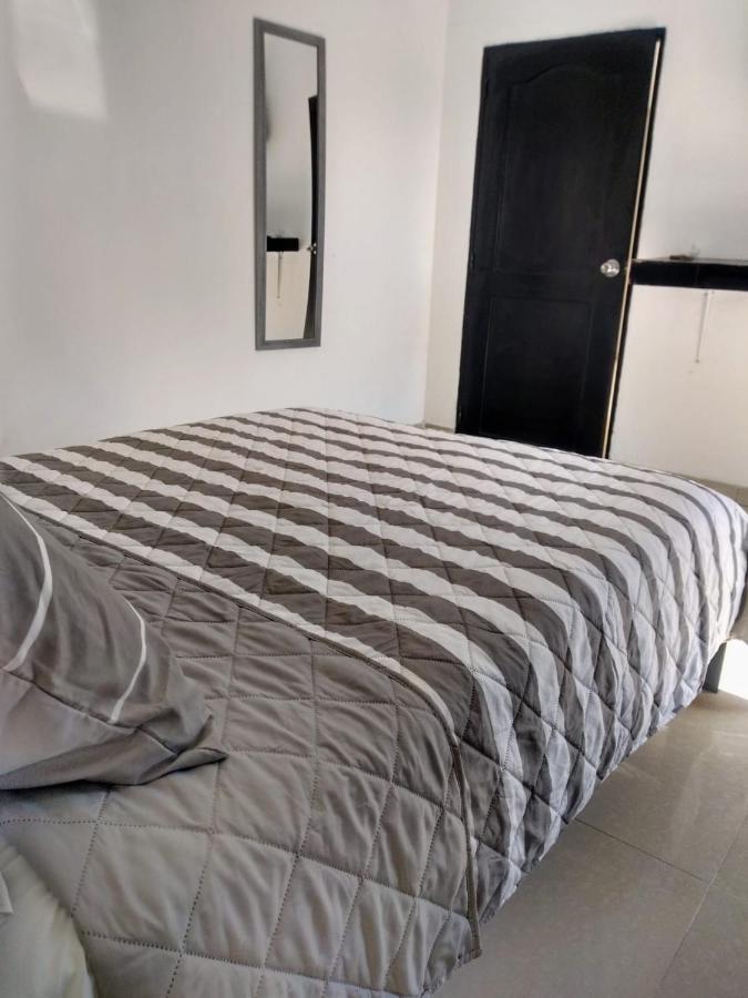 The Cantamar Beach Hostel Санта-Марта Экстерьер фото